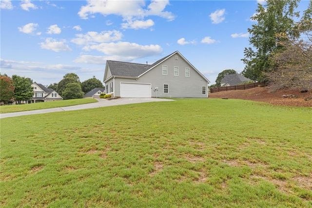 1162 Mason Lee Place, Loganville, GA 30052