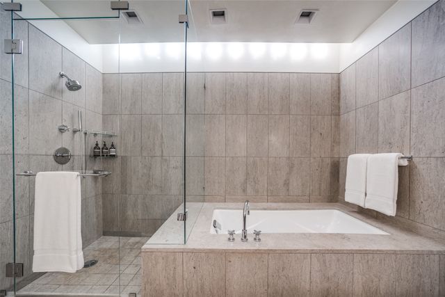 1918 Olive Street 2401, Dallas, TX 75201