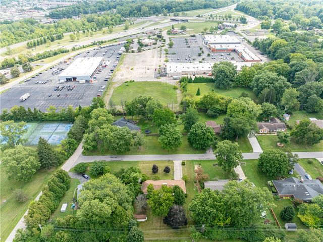 3426 Napanee Drive, Beavercreek, OH 45430