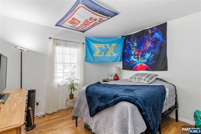 23 Hancock Drive, West Milford, NJ 07480