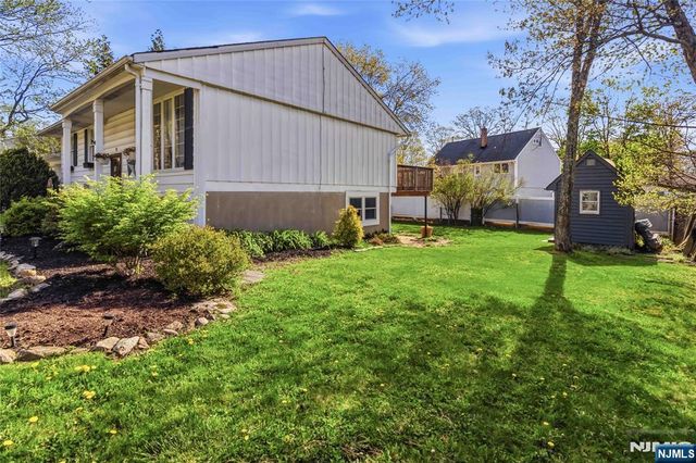 23 Hancock Drive, West Milford, NJ 07480