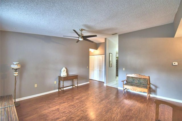 4853 COLONNADES CIRCLE E, Lakeland, FL 33811