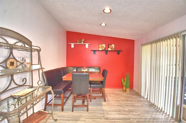 4853 COLONNADES CIRCLE E, Lakeland, FL 33811