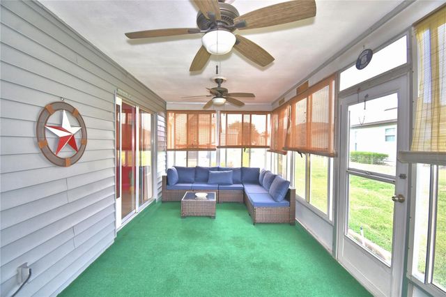 4853 COLONNADES CIRCLE E, Lakeland, FL 33811