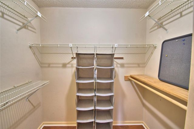 4853 COLONNADES CIRCLE E, Lakeland, FL 33811