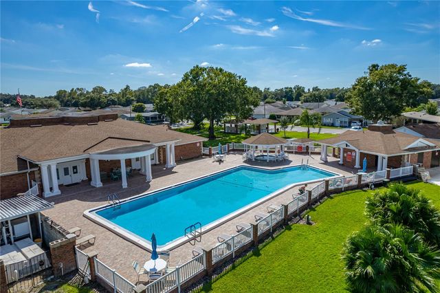 4853 COLONNADES CIRCLE E, Lakeland, FL 33811