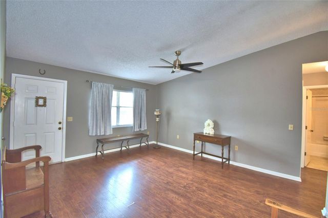 4853 COLONNADES CIRCLE E, Lakeland, FL 33811