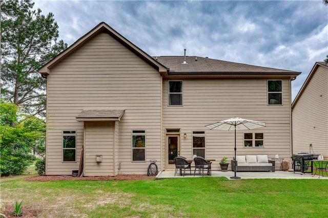 343 Baymist Drive, Loganville, GA 30052