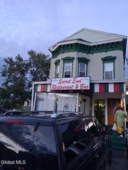 783 STATE Street 783, Schenectady, NY 12307