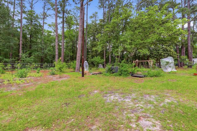 205 W Raft St., Nichols, SC 29581