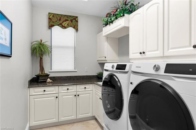 1785 Piedmont CT, Marco Island, FL 34145