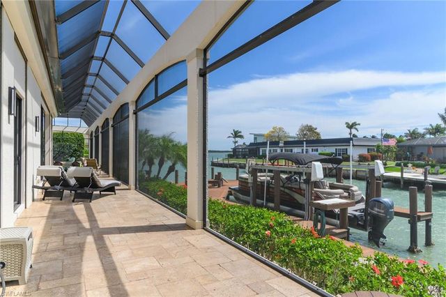 1785 Piedmont CT, Marco Island, FL 34145