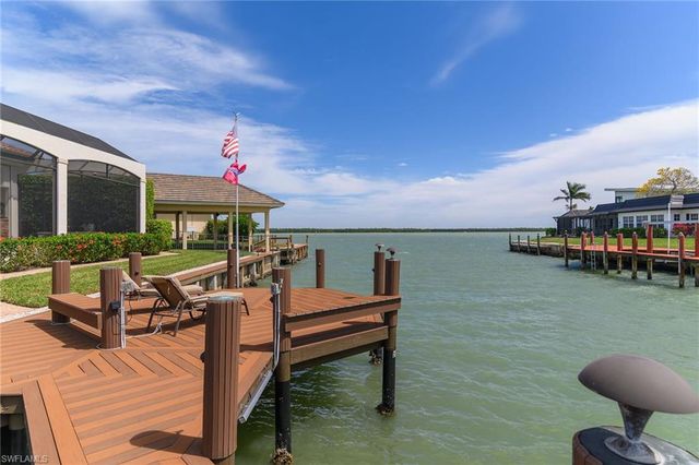 1785 Piedmont CT, Marco Island, FL 34145