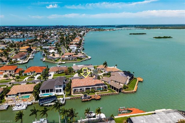 1785 Piedmont CT, Marco Island, FL 34145