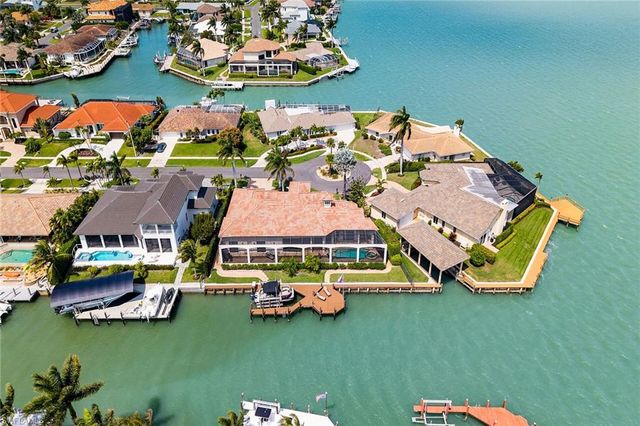 1785 Piedmont CT, Marco Island, FL 34145