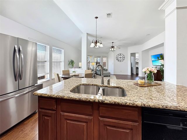 2701 Indian Oak Drive, Mckinney, TX 75071