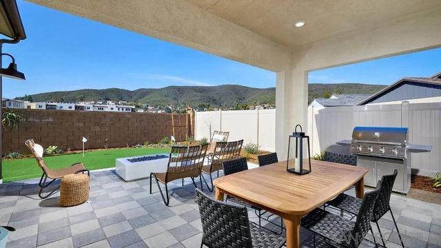 13164 Greer, San Diego, CA 92129