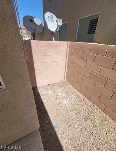 7349 Dolphine Crest Avenue, Las Vegas, NV 89129