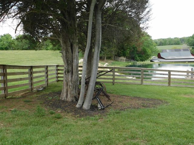 2755 Big Indian Road, Corydon, IN 47112