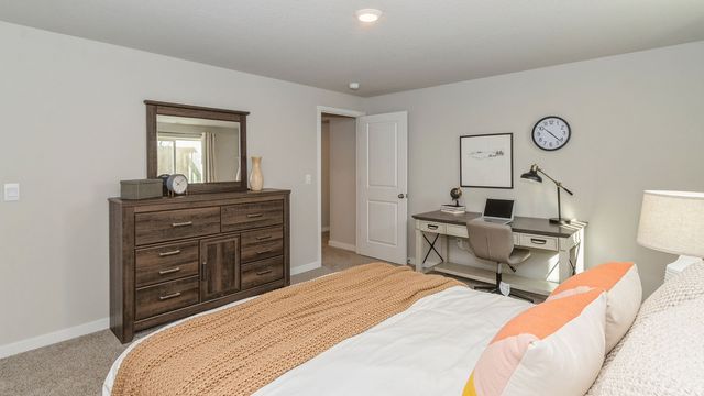 922 33rd Street SE, Altoona, IA 50009
