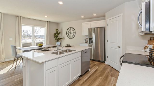 922 33rd Street SE, Altoona, IA 50009