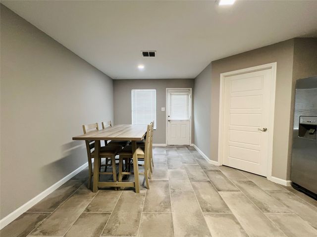 856 Poncho Lane, Fort Worth, TX 76052