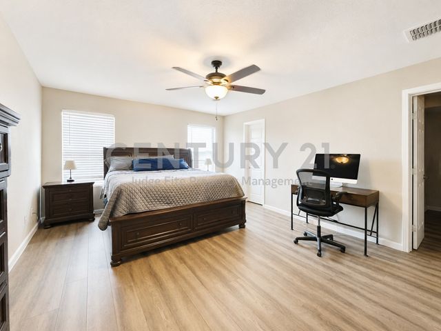 856 Poncho Lane, Fort Worth, TX 76052