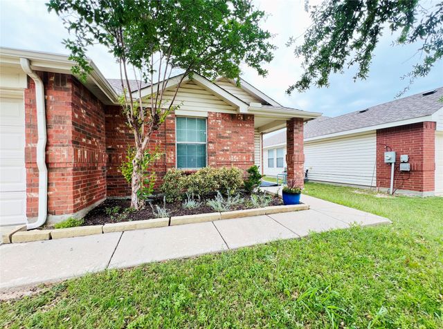 856 Poncho Lane, Fort Worth, TX 76052