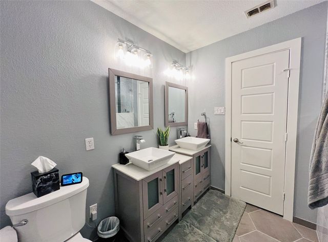 856 Poncho Lane, Fort Worth, TX 76052