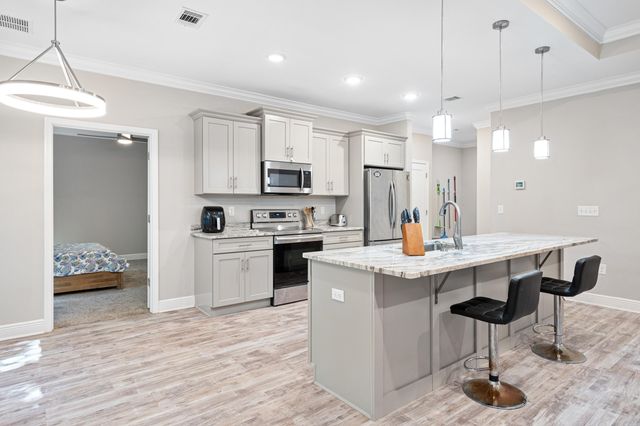 36 Lee Lane, Mary Esther, FL 32569