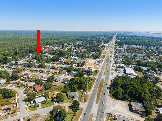 36 Lee Lane, Mary Esther, FL 32569