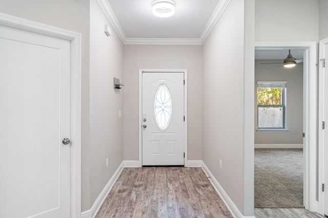 36 Lee Lane, Mary Esther, FL 32569