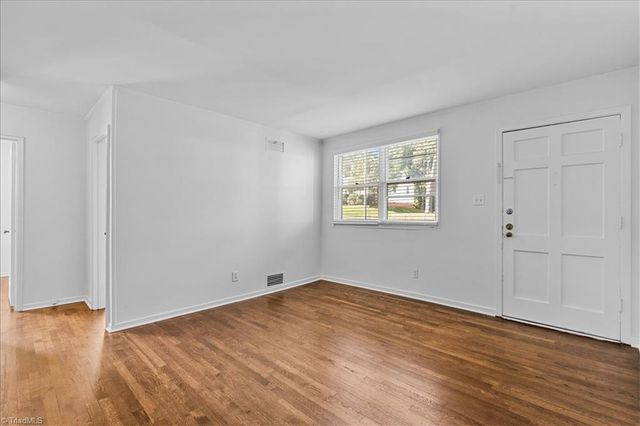1804 Villa Drive, Greensboro, NC 27403