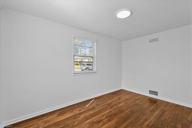 1804 Villa Drive, Greensboro, NC 27403