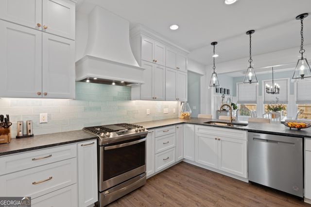 18 Stone Court, Newnan, GA 30265