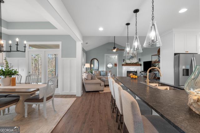 18 Stone Court, Newnan, GA 30265