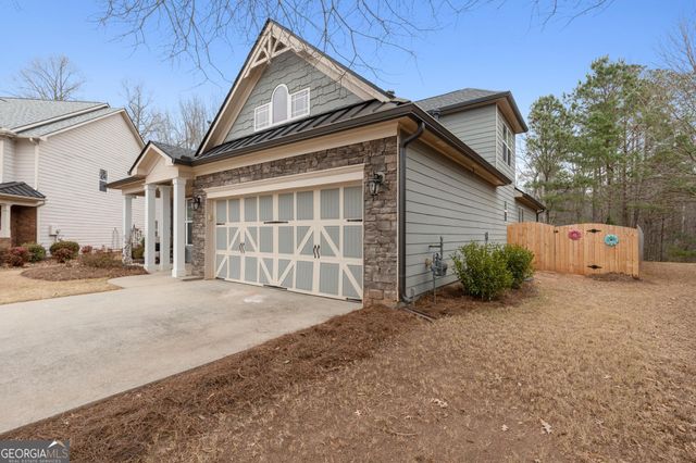 18 Stone Court, Newnan, GA 30265