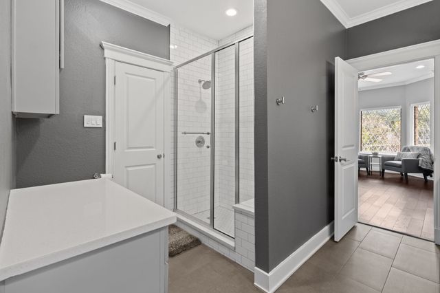 6101 Tiffany Oaks Lane, Arlington, TX 76016
