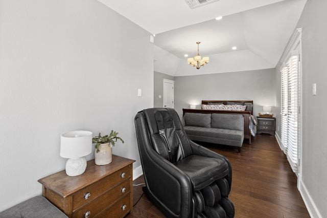 6101 Tiffany Oaks Lane, Arlington, TX 76016