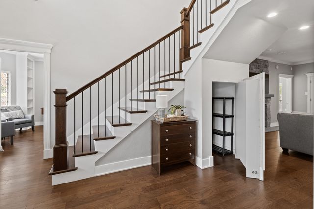 6101 Tiffany Oaks Lane, Arlington, TX 76016
