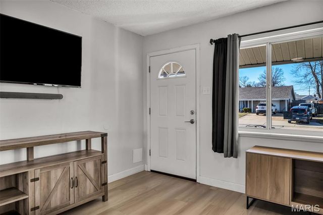 24 Roland Avenue, O'fallon, MO 63366