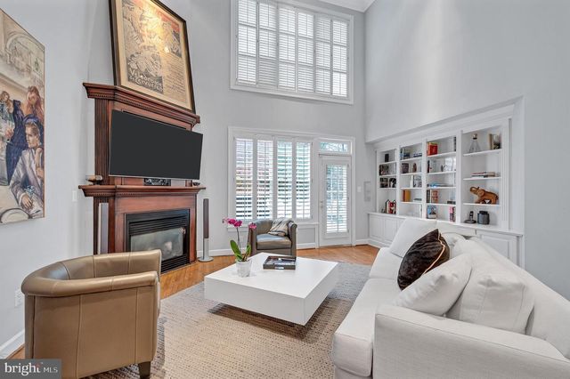 10918 BELLS RIDGE DR, Potomac, MD 20854