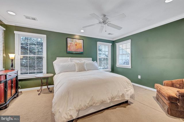 10918 BELLS RIDGE DR, Potomac, MD 20854