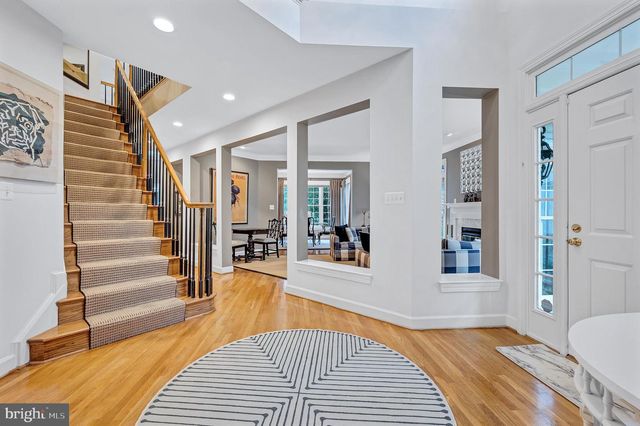 10918 BELLS RIDGE DR, Potomac, MD 20854