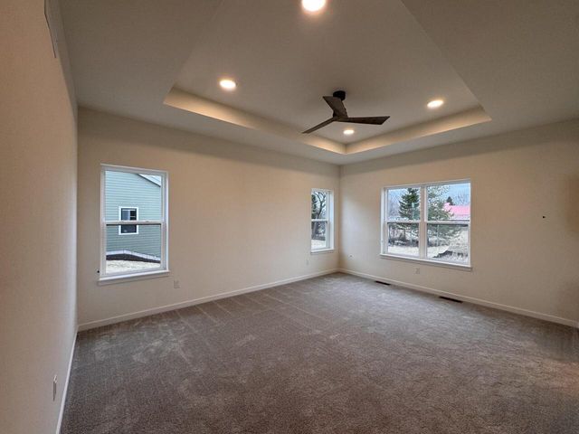 W149N11976 Red Holly DRIVE, Germantown, WI 53022