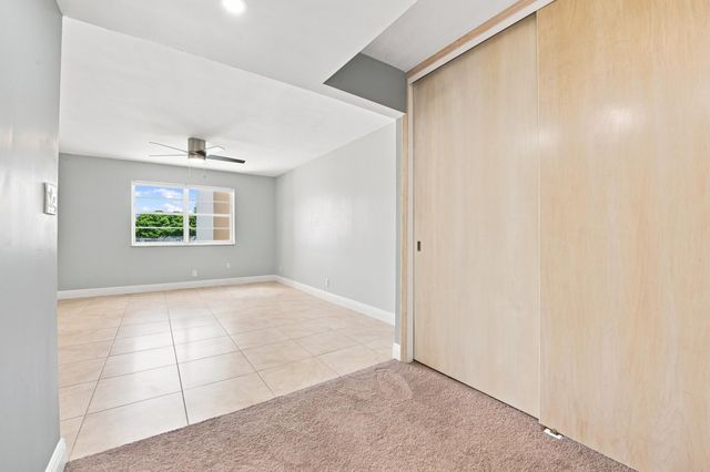 9300 SW 8th Street 219, Boca Raton, FL 33428