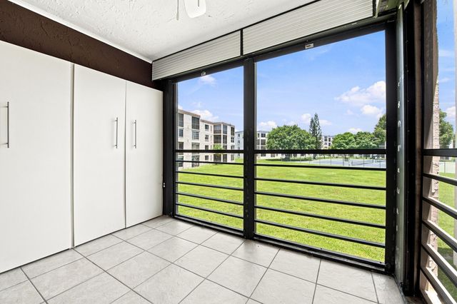 9300 SW 8th Street 219, Boca Raton, FL 33428