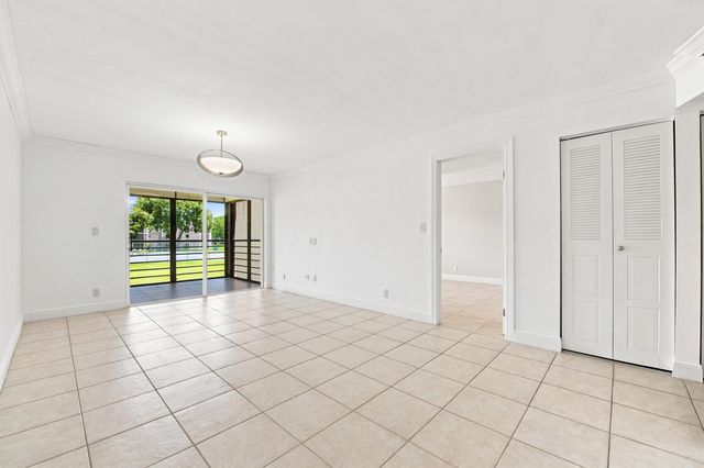 9300 SW 8th Street 219, Boca Raton, FL 33428