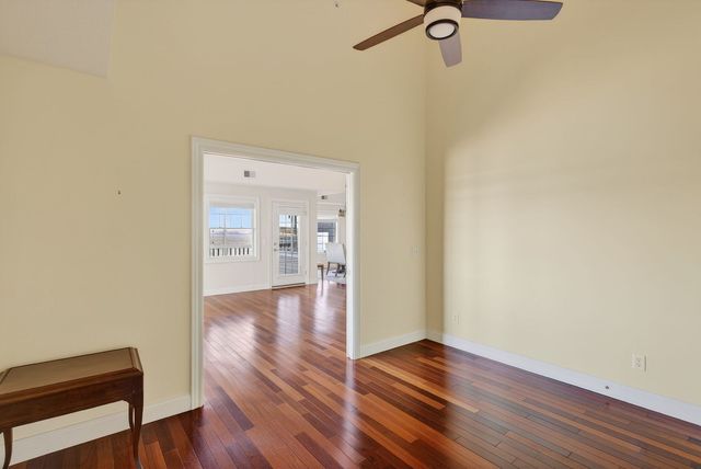 4036 River Drive 4036, Moline, IL 61265