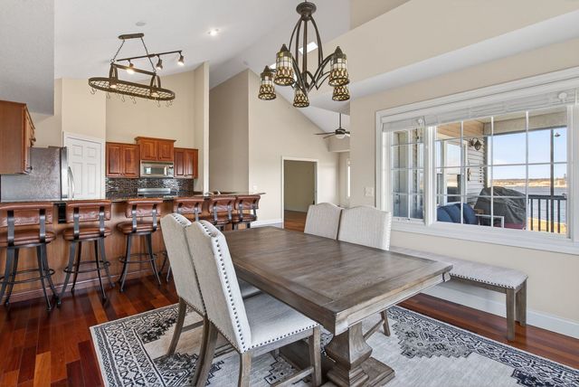 4036 River Drive 4036, Moline, IL 61265